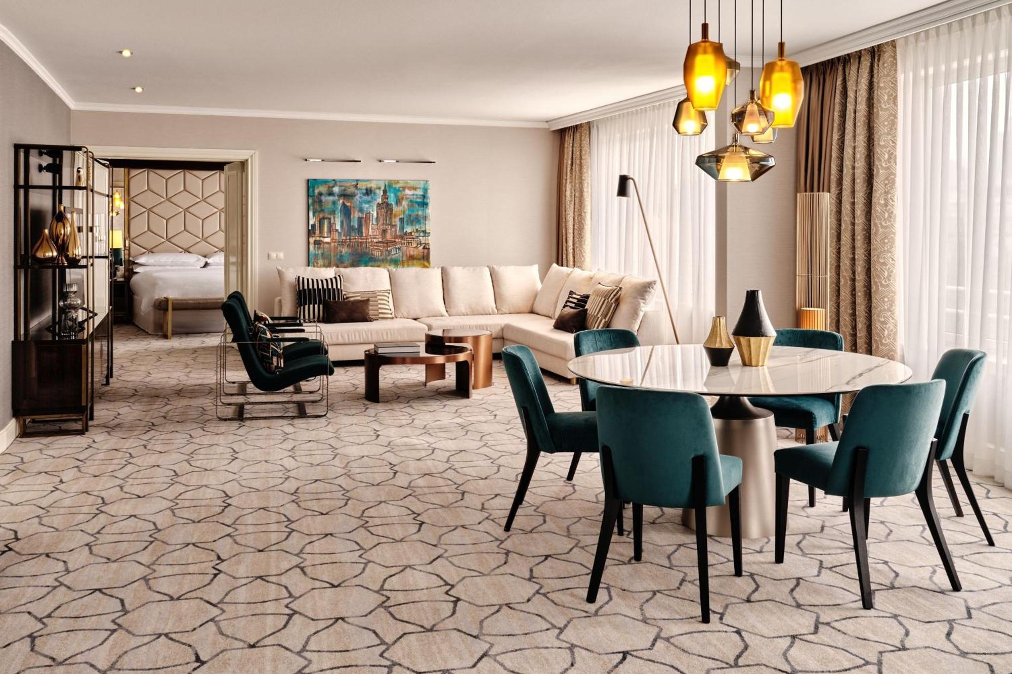 Sheraton Grand Warsaw Exterior photo A suite at the InterContinental London The O2