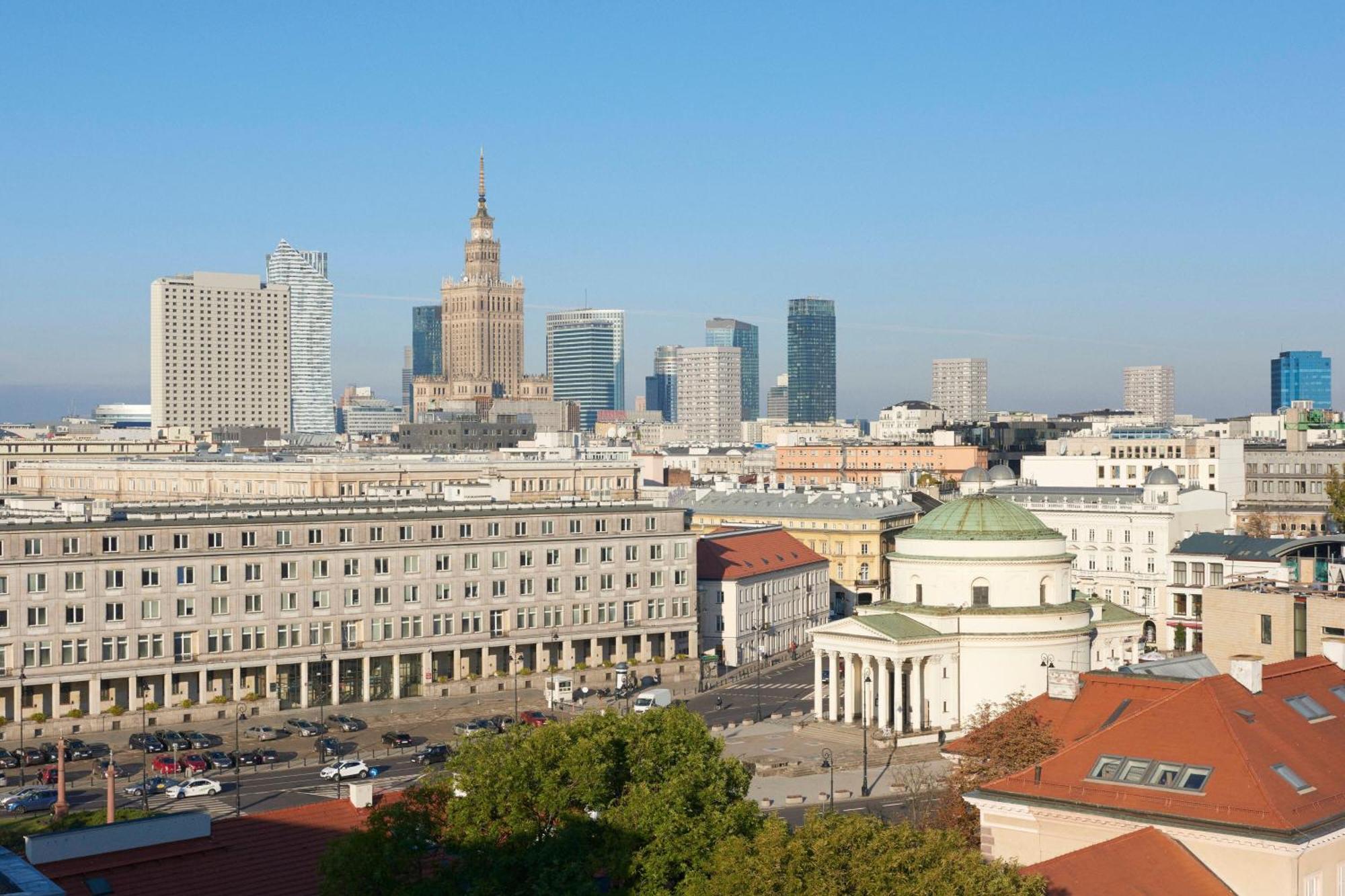 Sheraton Grand Warsaw Hotel Exterior photo