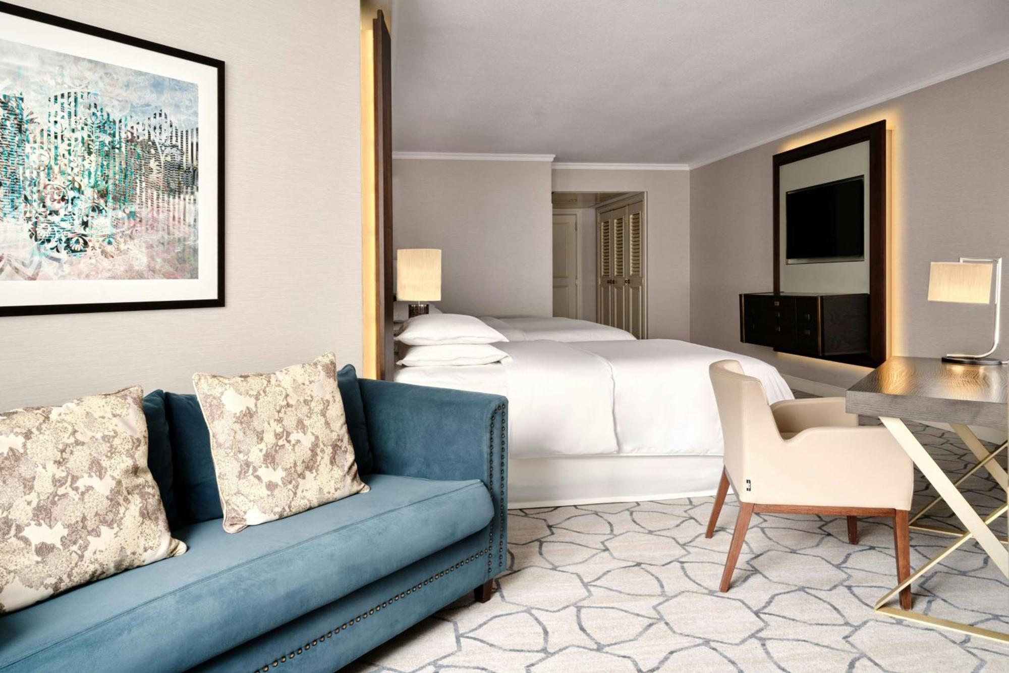 Sheraton Grand Warsaw Exterior photo